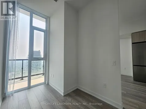 5858 Yonge Street Toronto (newtonbrook West) ON M2M 0C6