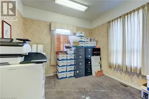 75 Chatham Street Brant (brantford Twp) ON N3T 2P2