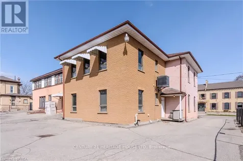 75 Chatham Street Brant (brantford Twp) ON N3T 2P2