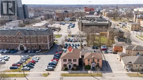 75 Chatham Street Brant (brantford Twp) ON N3T 2P2