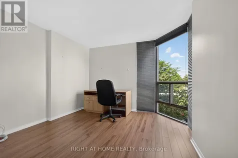 5080 Pinedale Avenue Burlington (appleby) ON L7L 5V7