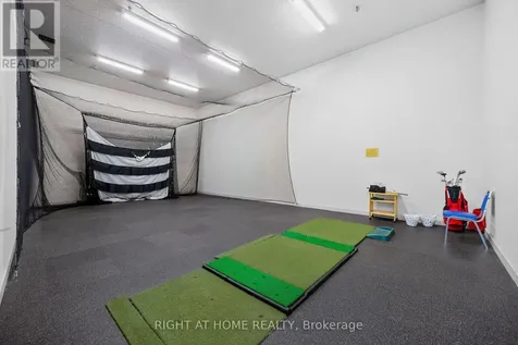 5080 Pinedale Avenue Burlington (appleby) ON L7L 5V7