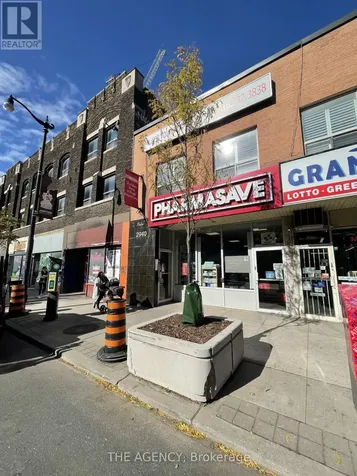 2940 Dundas Street West Toronto (junction Area) ON M6P 1Y8