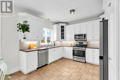 27 Rennie Street Halton Hills (ac Acton) ON L7J 2Y7