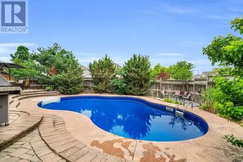 27 Rennie Street Halton Hills (ac Acton) ON L7J 2Y7