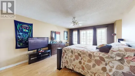 9 Roughley Street Bradford West Gwillimbury (bradford) ON L3Z 3B2