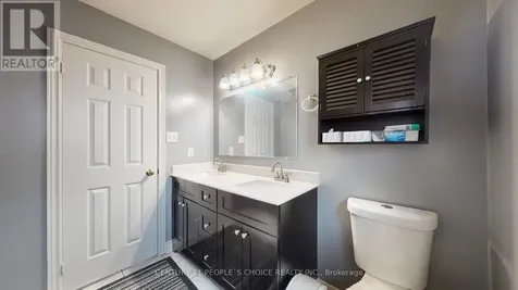 9 Roughley Street Bradford West Gwillimbury (bradford) ON L3Z 3B2