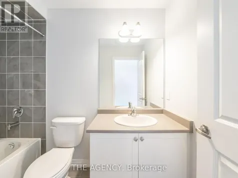 22 Keenan Street Kawartha Lakes (lindsay) ON K9V 0R4