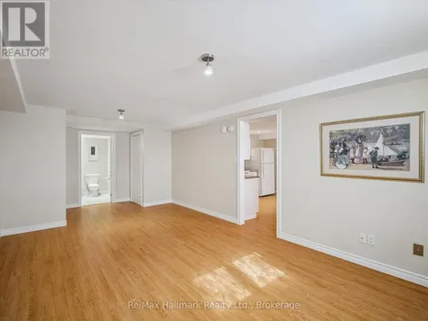 232 Eighth Road East Hamilton ON L8J 3M2