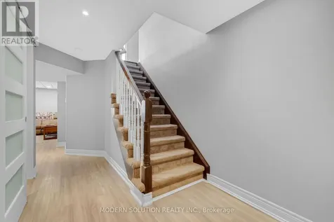 54 Somerville Road Halton Hills (ac Acton) ON L7J 2Z9