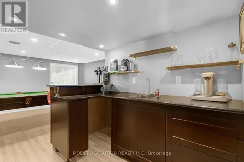 54 Somerville Road Halton Hills (ac Acton) ON L7J 2Z9
