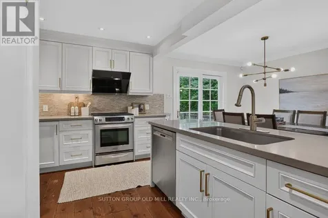 122 Strath Avenue Toronto (kingsway South) ON M8X 1R5