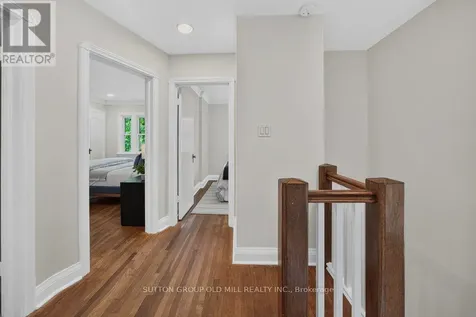 122 Strath Avenue Toronto (kingsway South) ON M8X 1R5