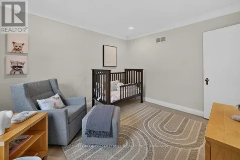 122 Strath Avenue Toronto (kingsway South) ON M8X 1R5