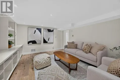 122 Strath Avenue Toronto (kingsway South) ON M8X 1R5