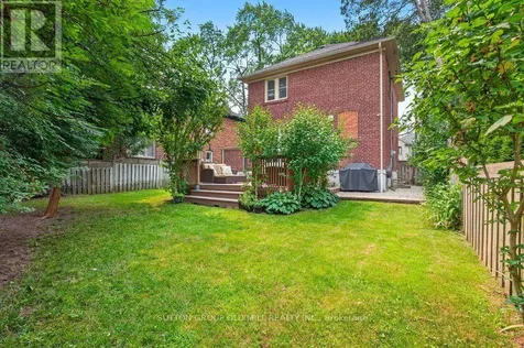 122 Strath Avenue Toronto (kingsway South) ON M8X 1R5