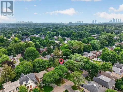 122 Strath Avenue Toronto (kingsway South) ON M8X 1R5