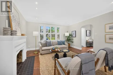 122 Strath Avenue Toronto (kingsway South) ON M8X 1R5