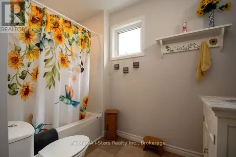 59 George Street West Kawartha Lakes (lindsay) ON K9V 2P2