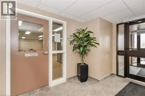 645 St David Street South Fergus ON N1M 0A9