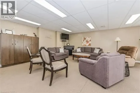 645 St David Street South Fergus ON N1M 0A9