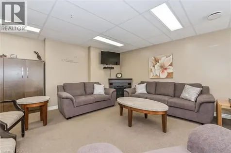 645 St David Street South Fergus ON N1M 0A9