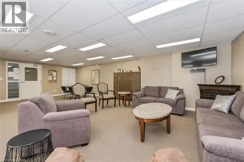 645 St David Street South Fergus ON N1M 0A9