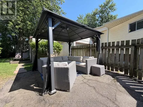 4354 Fifth Avenue Niagara Falls (downtown) ON L2E 4R2