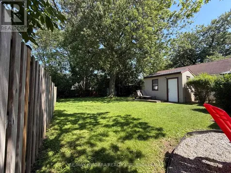 4354 Fifth Avenue Niagara Falls (downtown) ON L2E 4R2