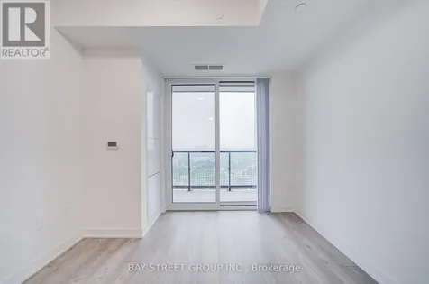 5858 Yonge Street Toronto (newtonbrook West) ON M2M 0C6