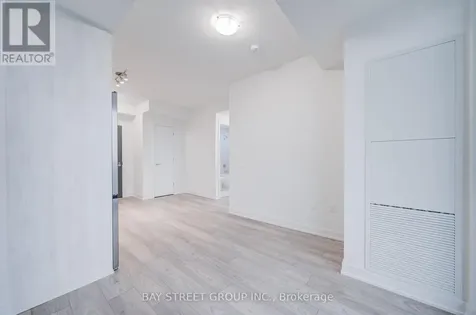 5858 Yonge Street Toronto (newtonbrook West) ON M2M 0C6