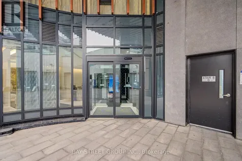 5858 Yonge Street Toronto (newtonbrook West) ON M2M 0C6