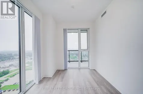 5858 Yonge Street Toronto (newtonbrook West) ON M2M 0C6