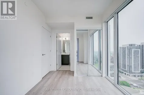 5858 Yonge Street Toronto (newtonbrook West) ON M2M 0C6