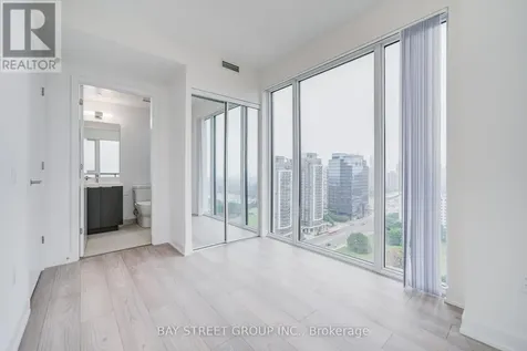 5858 Yonge Street Toronto (newtonbrook West) ON M2M 0C6
