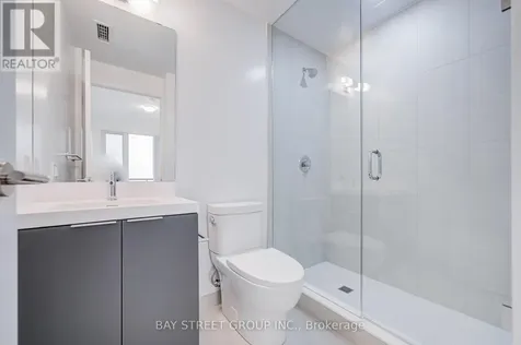 5858 Yonge Street Toronto (newtonbrook West) ON M2M 0C6