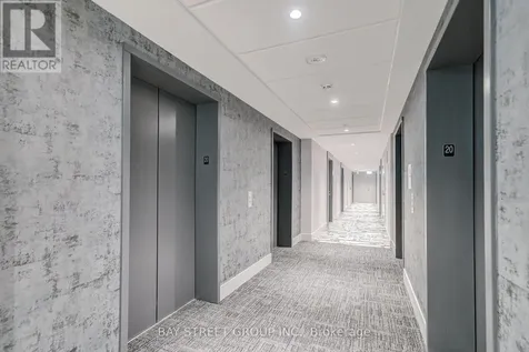 5858 Yonge Street Toronto (newtonbrook West) ON M2M 0C6