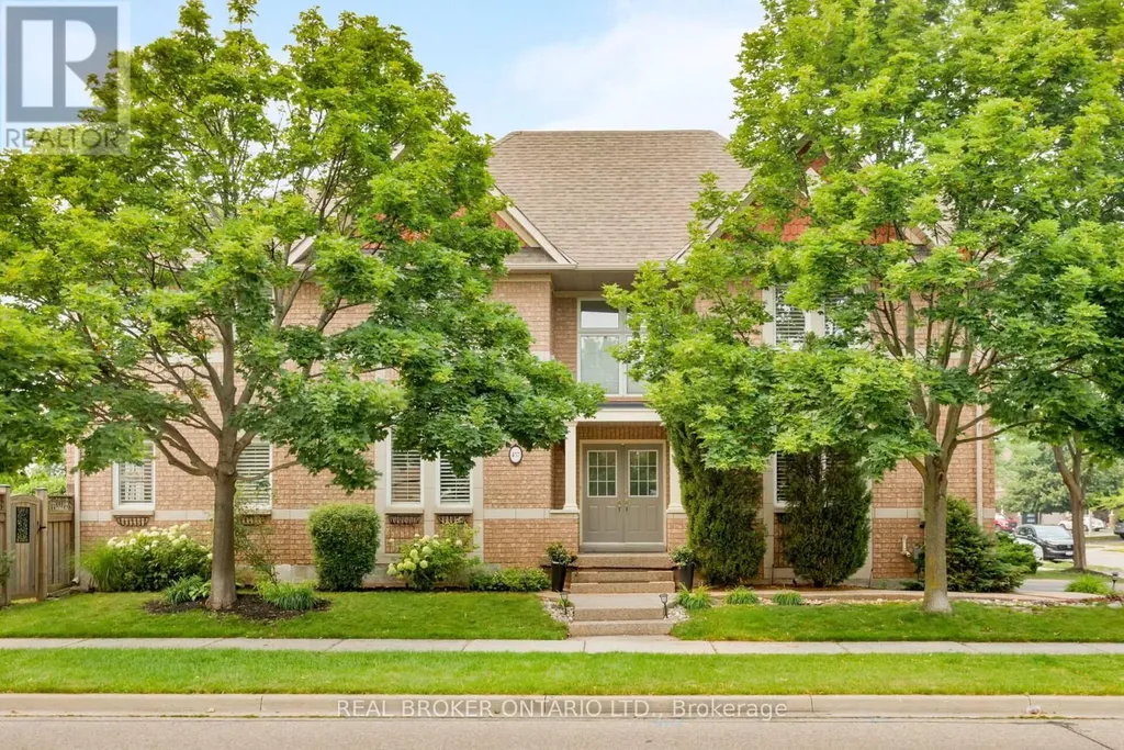 457 Ravineview Way Oakville (wc Wedgewood Creek) ON L6H 6S8