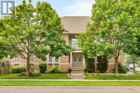 457 Ravineview Way Oakville (wc Wedgewood Creek) ON L6H 6S8