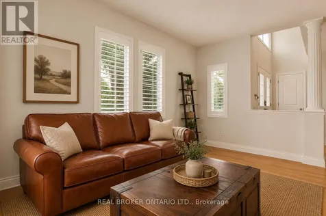 457 Ravineview Way Oakville (wc Wedgewood Creek) ON L6H 6S8