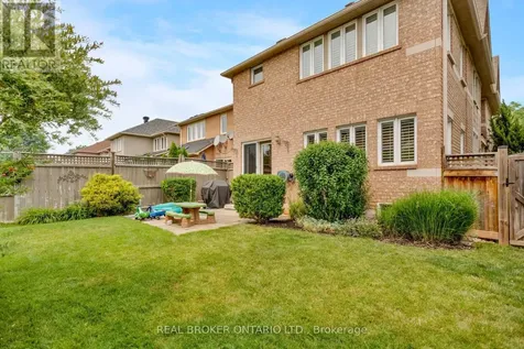 457 Ravineview Way Oakville (wc Wedgewood Creek) ON L6H 6S8