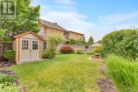 457 Ravineview Way Oakville (wc Wedgewood Creek) ON L6H 6S8