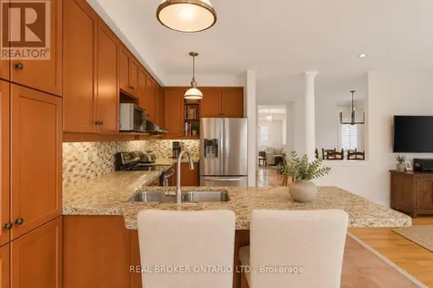 457 Ravineview Way Oakville (wc Wedgewood Creek) ON L6H 6S8