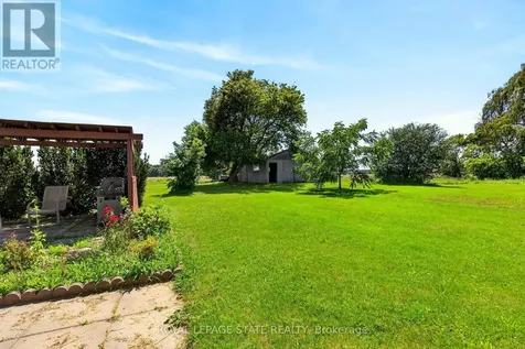 958 Highland Road East Hamilton ON L8J 3G9