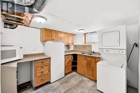 78 Melbourne Street West Kawartha Lakes (lindsay) ON K9V 2T3