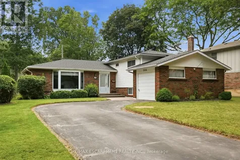504 Kenmarr Crescent Burlington (appleby) ON L7L 4R7