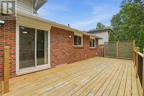504 Kenmarr Crescent Burlington (appleby) ON L7L 4R7