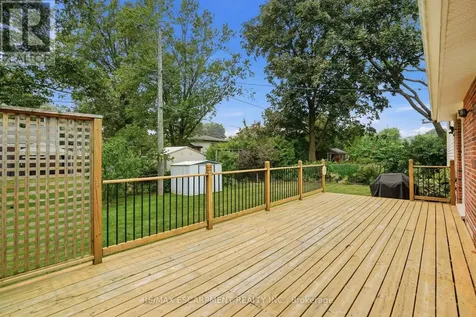 504 Kenmarr Crescent Burlington (appleby) ON L7L 4R7