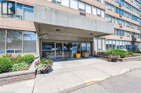 3227 King Street East Kitchener ON N2A 3Z9