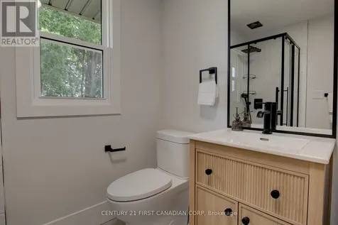 189 Eighth Avenue Kitchener ON N2C 1S5